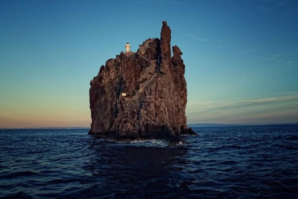 Via Marina Leilighet Stromboli Eksteriør bilde